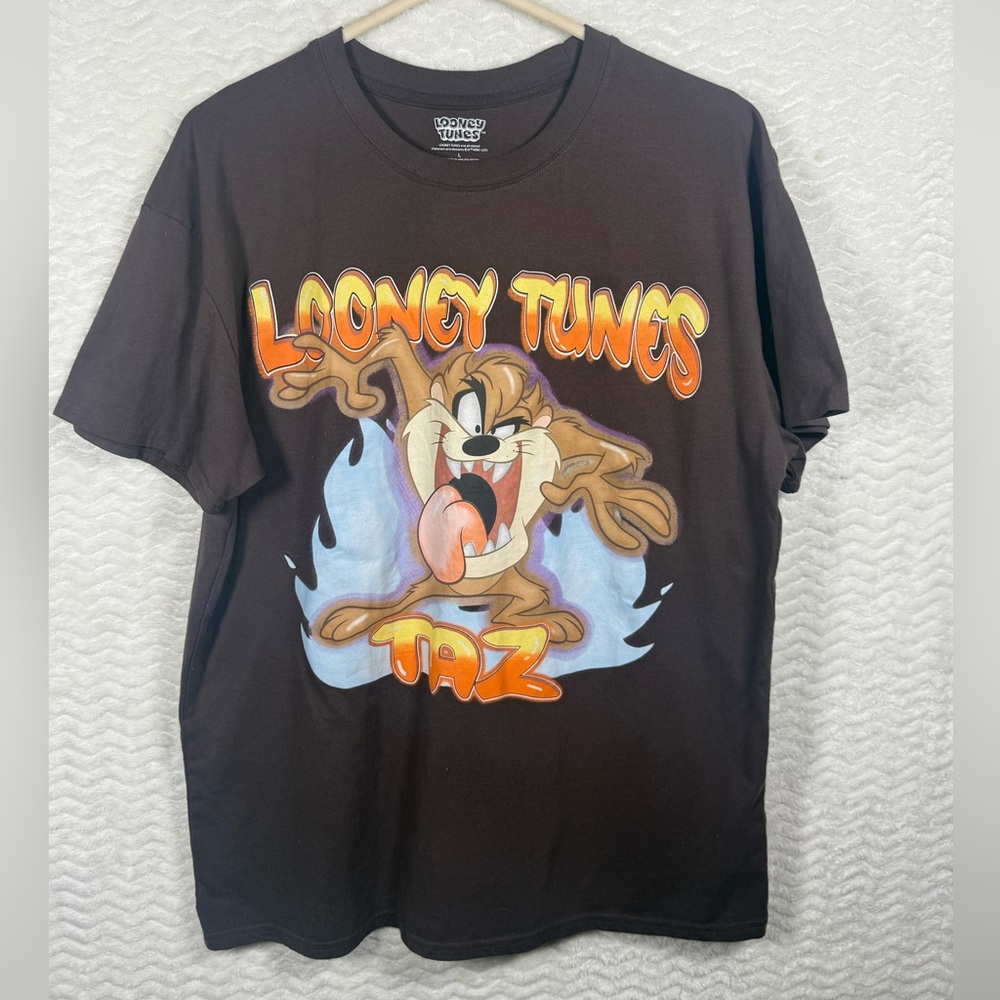 Warner Bros. Brown Tee with White Looney Tunes Print